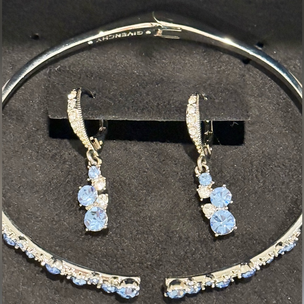 Givenchy Silver-Tone Blue Stone Scatter Cluster Bangle Bracelet & Earrings Set - Picture 5 of 5